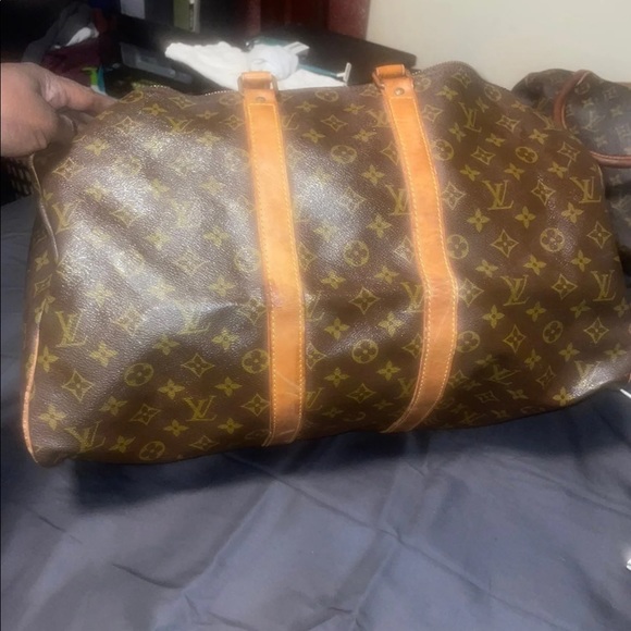 LV tote - Picture 3 of 9
